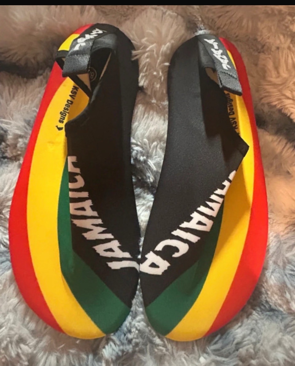 Jamaica Design Water Shoes