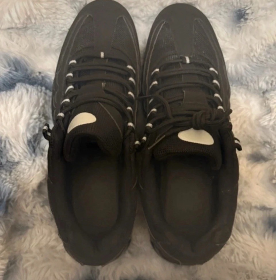 Black Trainers