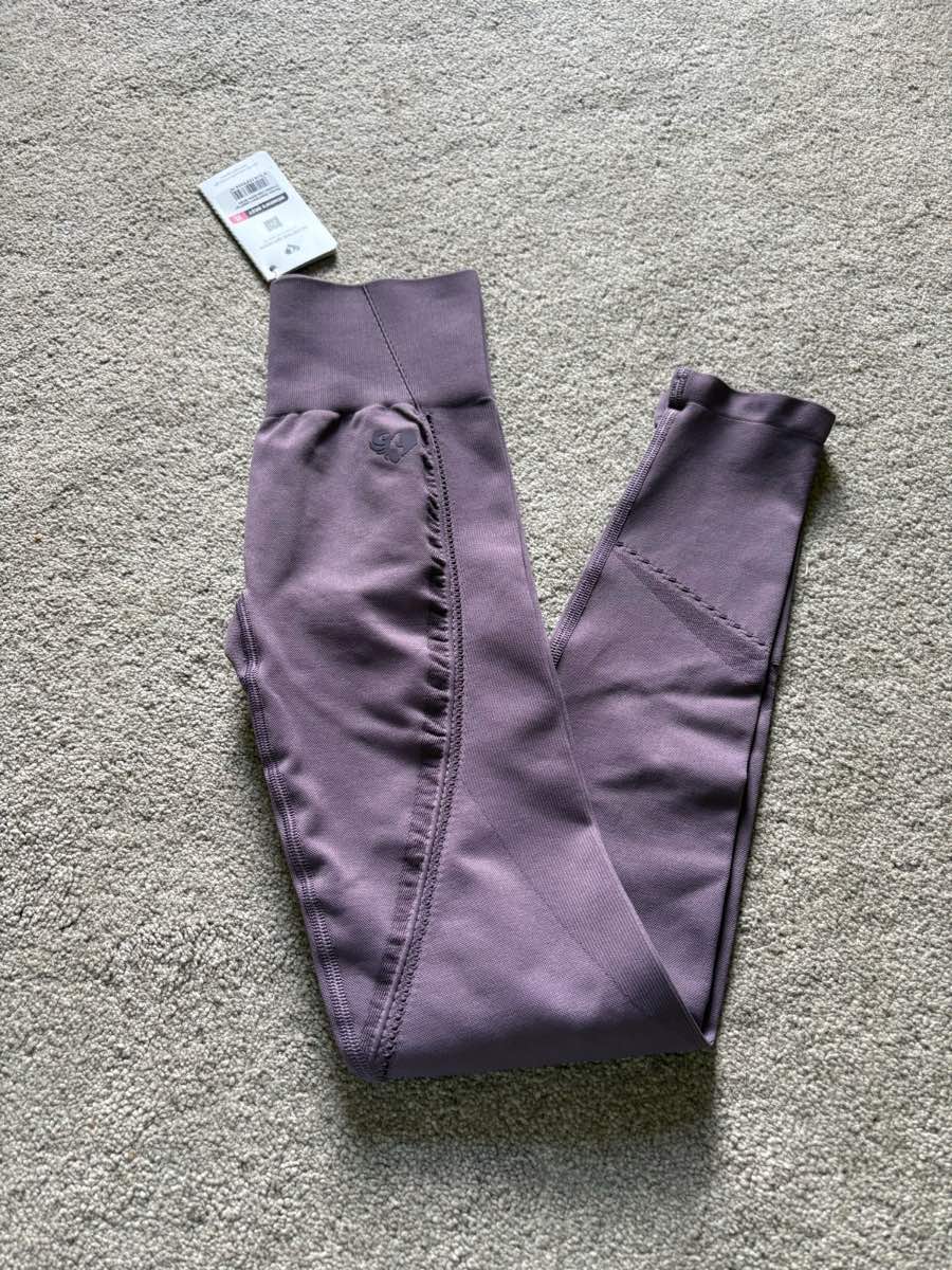 Women’s Best gym leggings, XS
