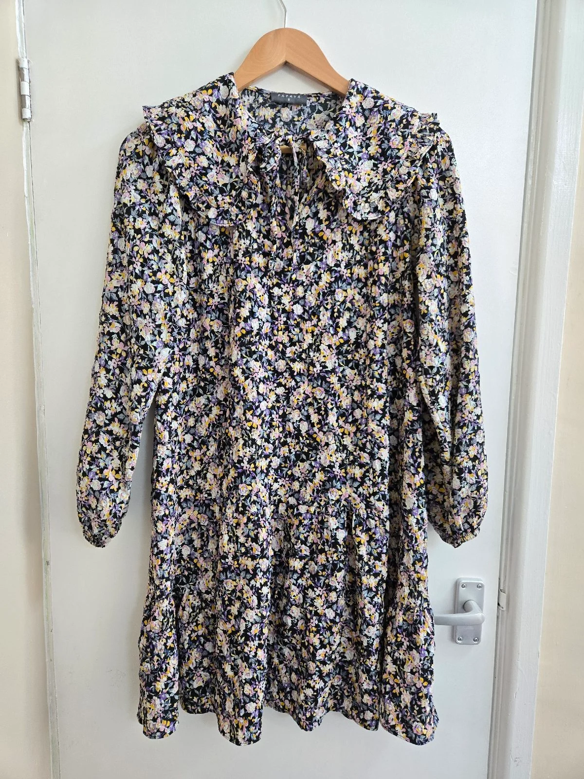 Papaya Black Ditsy Floral Mini Dress with Oversized Peter Pan Ruffle Collar Size 8