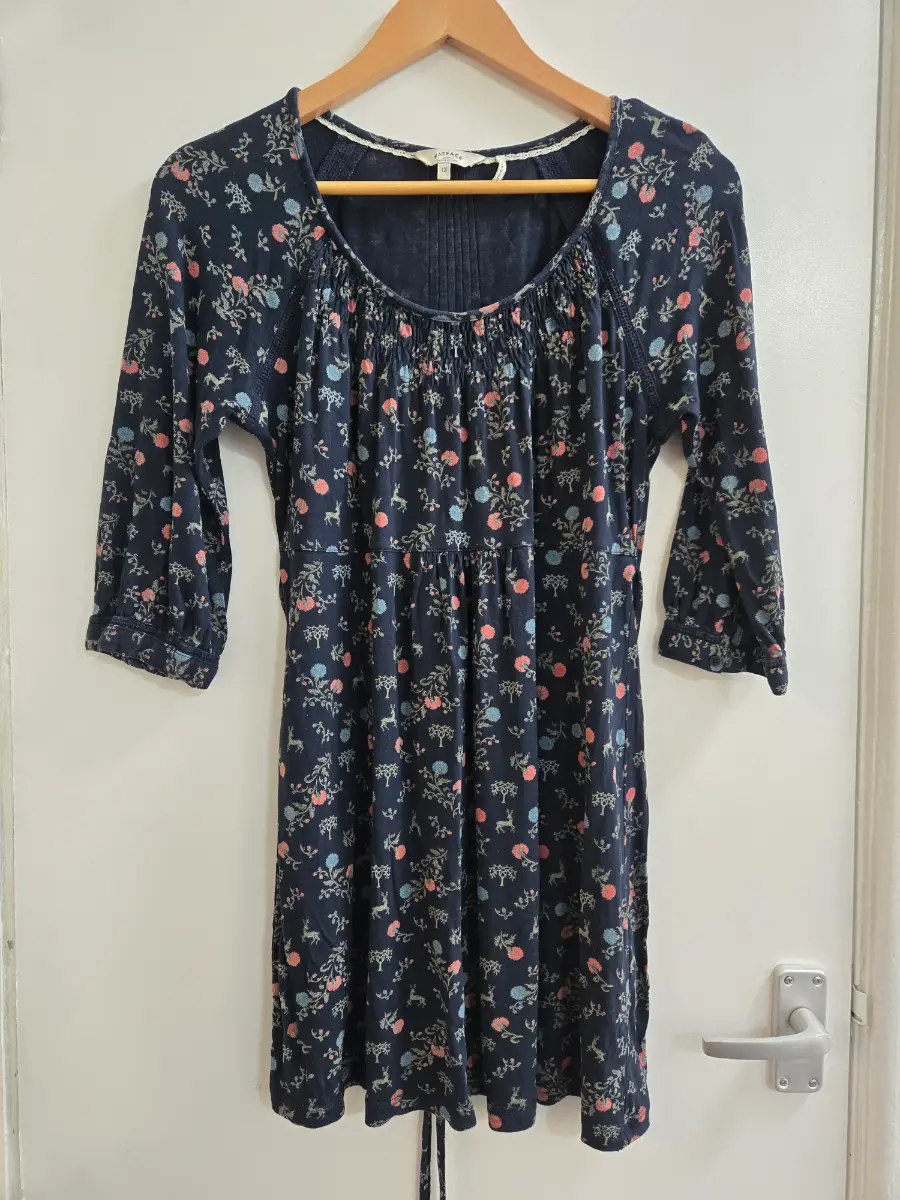 FatFace Gemma navy blue boho ditsy print Empire waist cottagecore 100% viscose tunic top - Size 12