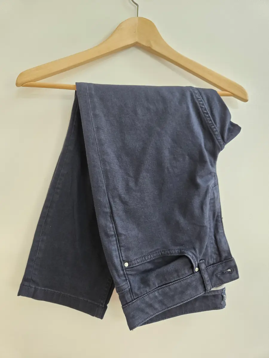 Crew Clothing Company Cropped Navy Jeans - Size 10