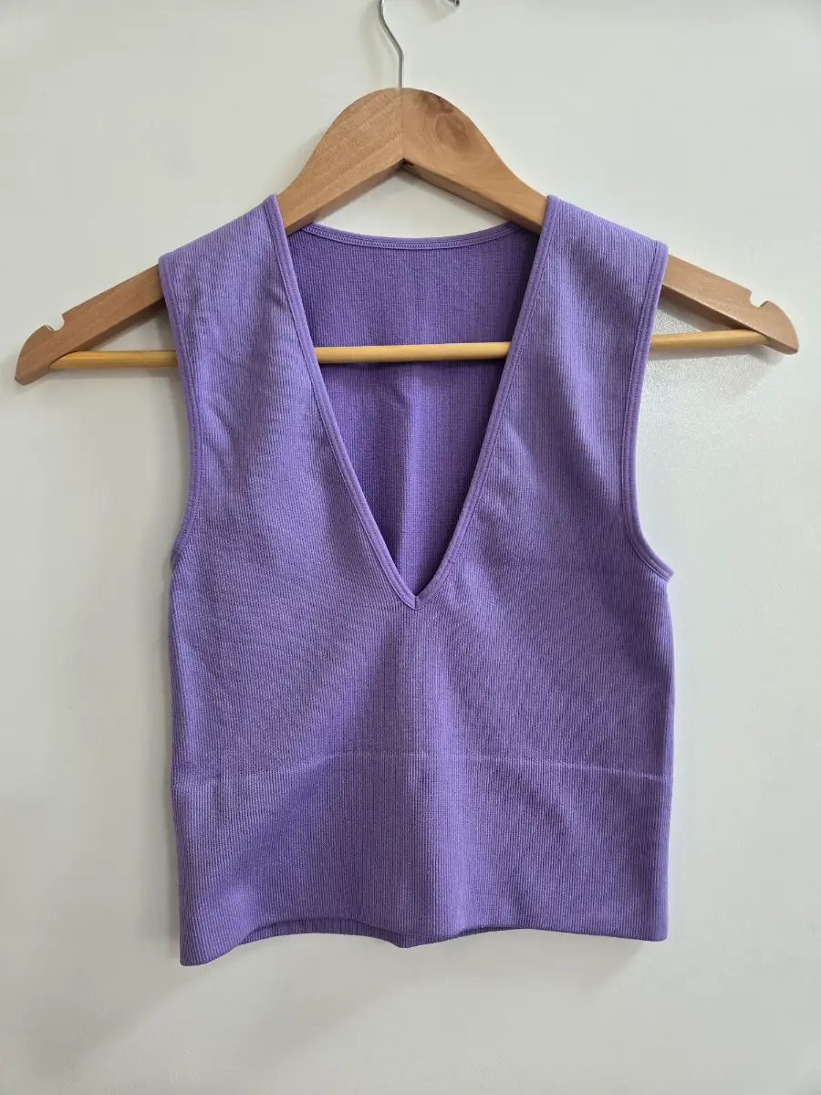 Primark - Size 10/12 - Rosie style - Purple - Seamless crop gym top