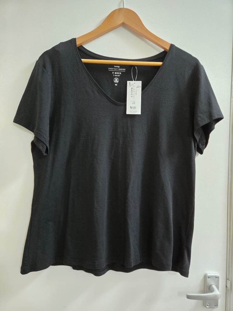 Bnwt - George - size 20 - basic black - essentials - goth basic - tee