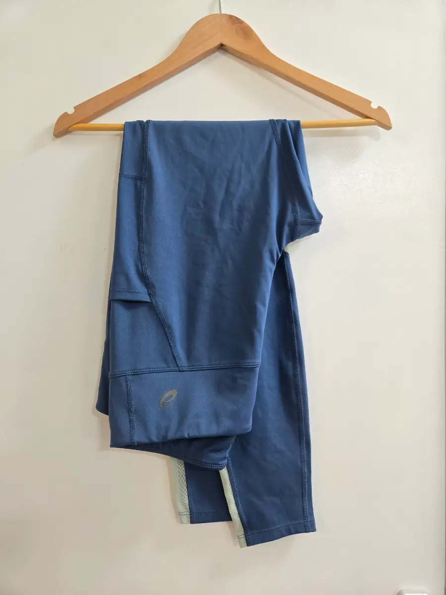ASICS blue Colourblock high waisted running tights with side pocket - Size Large 12/14