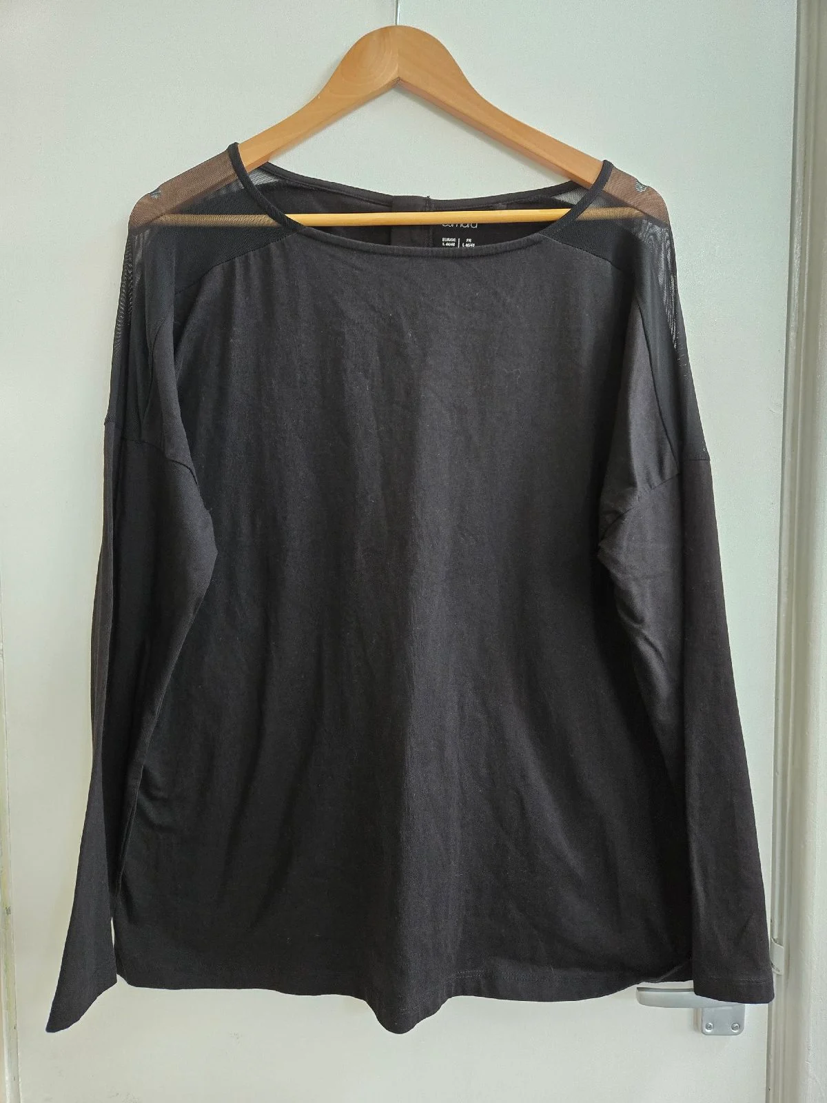 Esmara Black Long Sleeve Cotton Top with Sheer Mesh Shoulder Inserts - Size 18/20