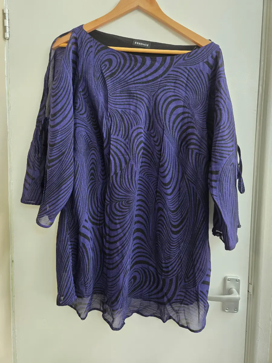 Essence y2k whimsigoth abstract zebra swirl purple and black split sleeve chiffon blouse - Size 20