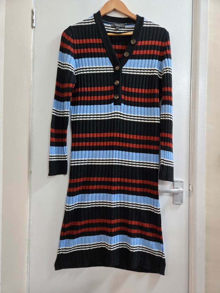 Primark - Size 12/14 - Retro 70s/90s style - whimsigoth - henley sweater dress