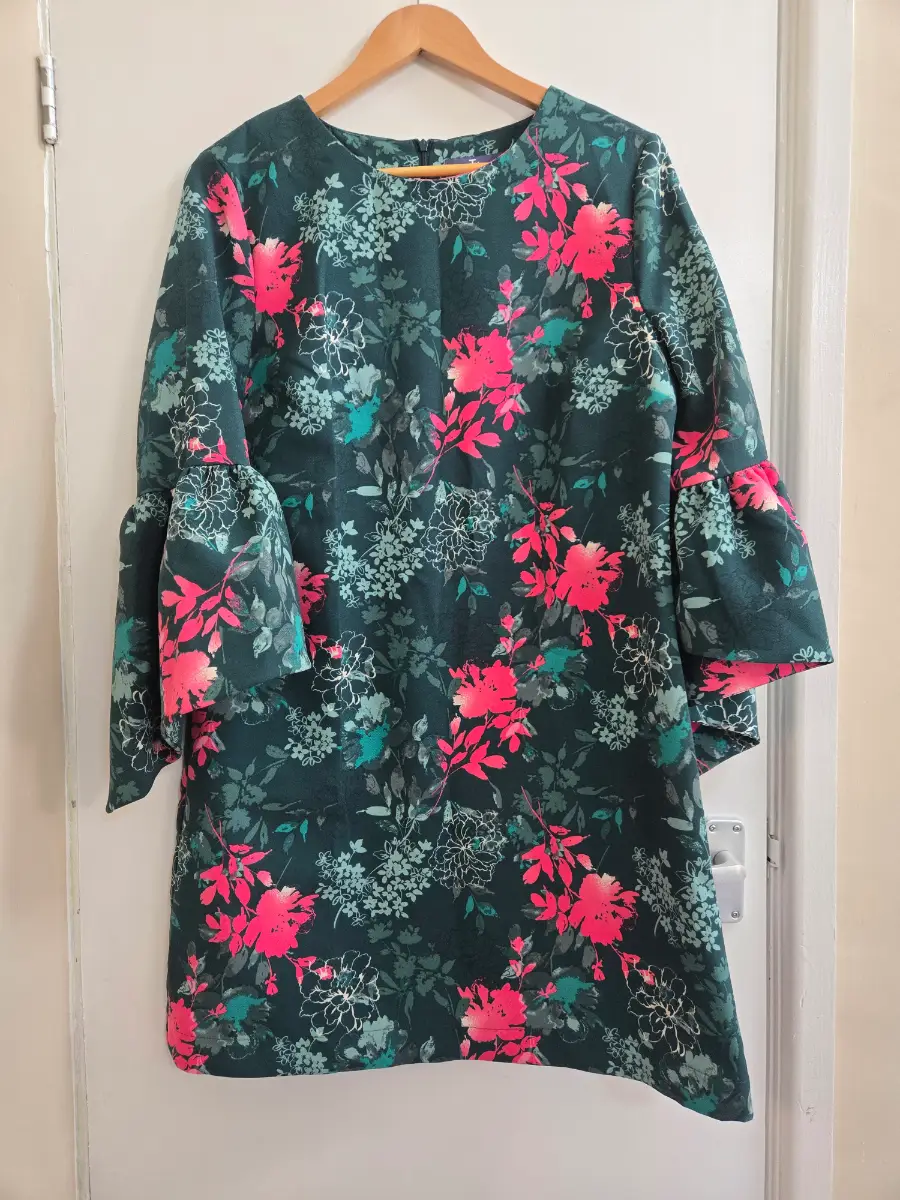 Tu Premium Green & Pink Floral Bell Sleeve Cocktail dress - Size 14