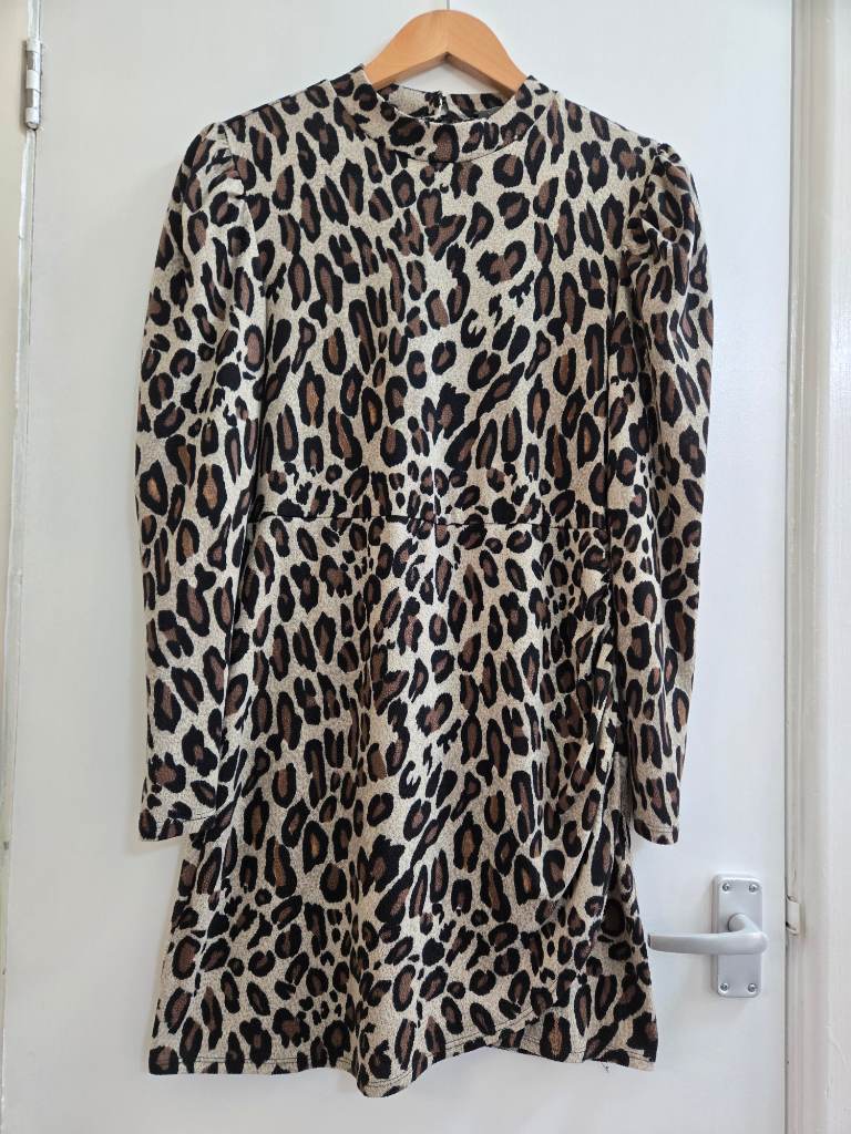 George - Size 10 - mob wife aesthetic - leopard print - indie sleaze - tunic bodycon dress