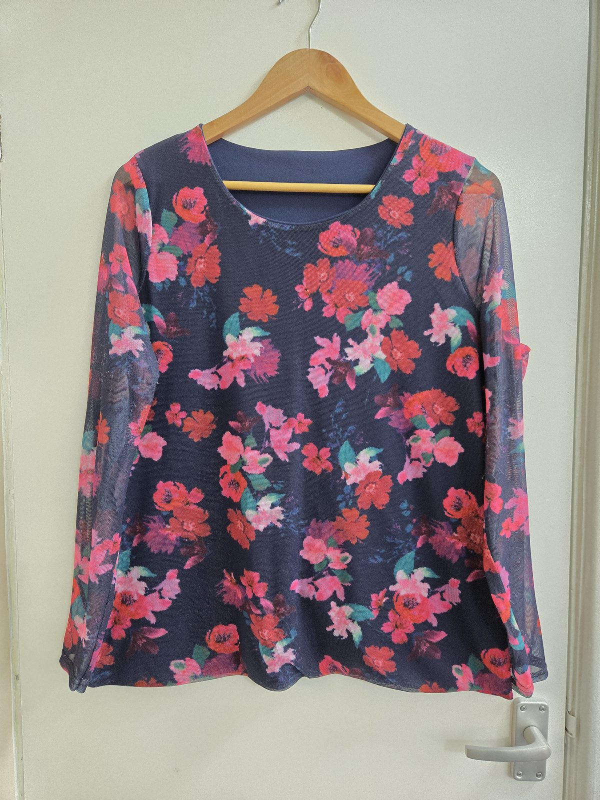 M&Co Navy Floral Mesh Long Sleeve Sheer Overlay Blouse - Size 18
