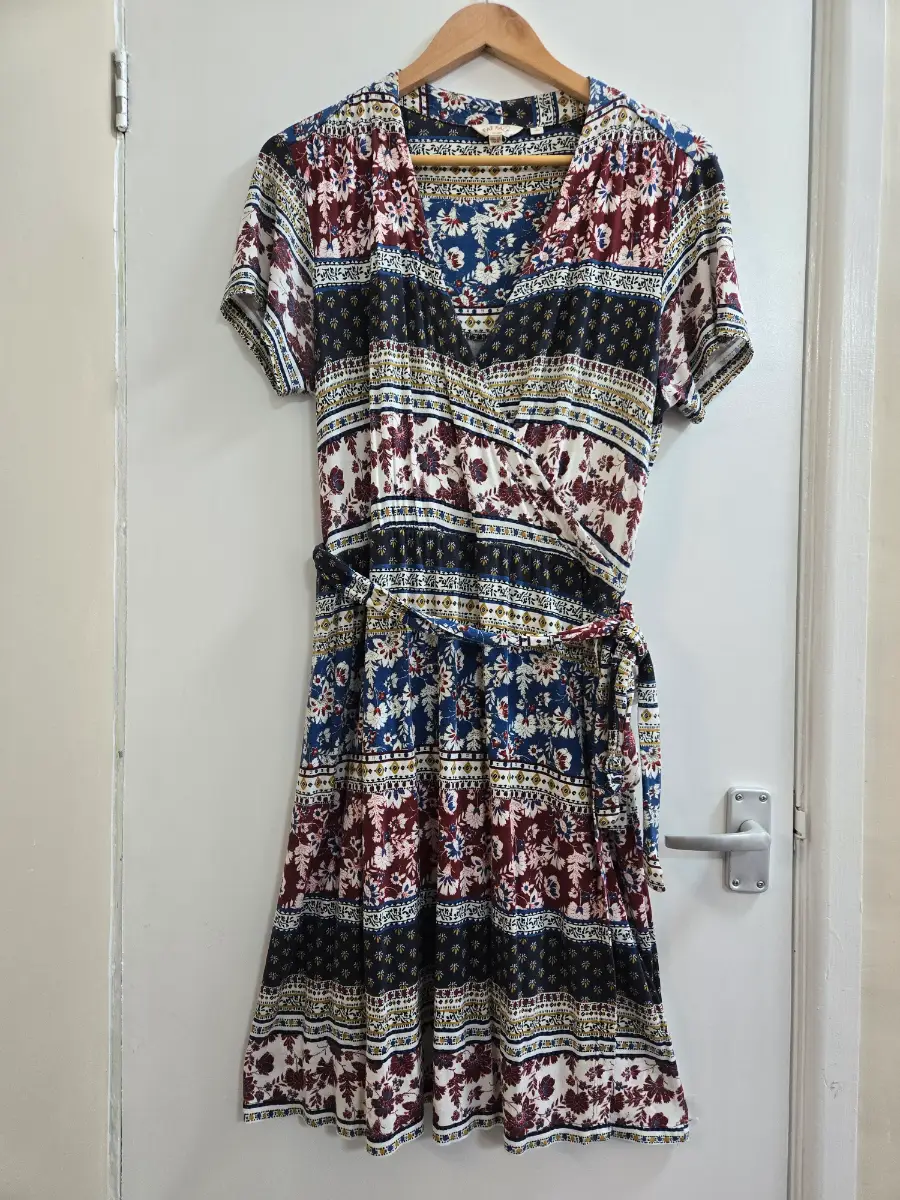 FatFace Georgia Sari Axtec Floral Mock Wrap 70s retro vibes dress - Size 12