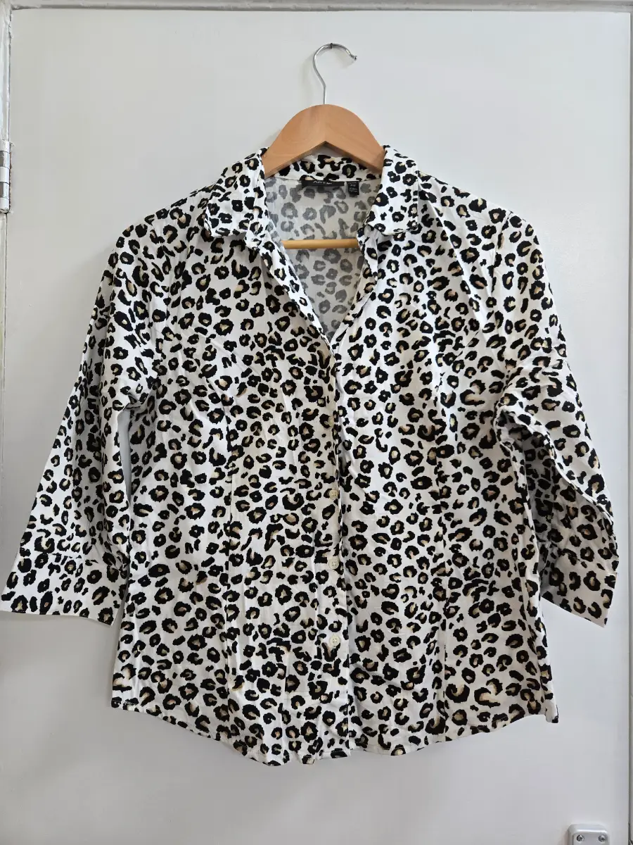 Apt 9 - Size 12 - Leopard print - 90s vibes - Cotton.- Button up shirt