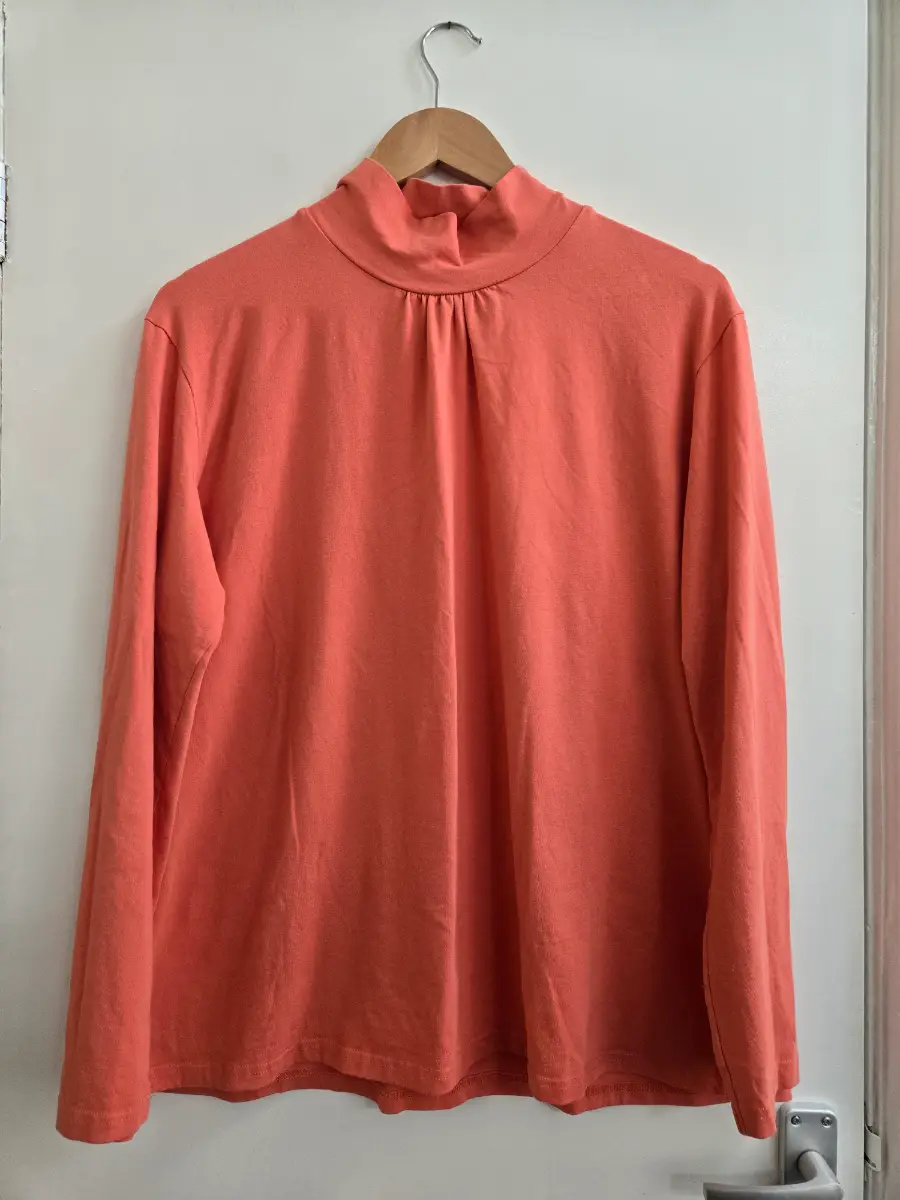 Atlas for Women Funnel mock neck Coral Long sleeve Cotton top - Size 20/22