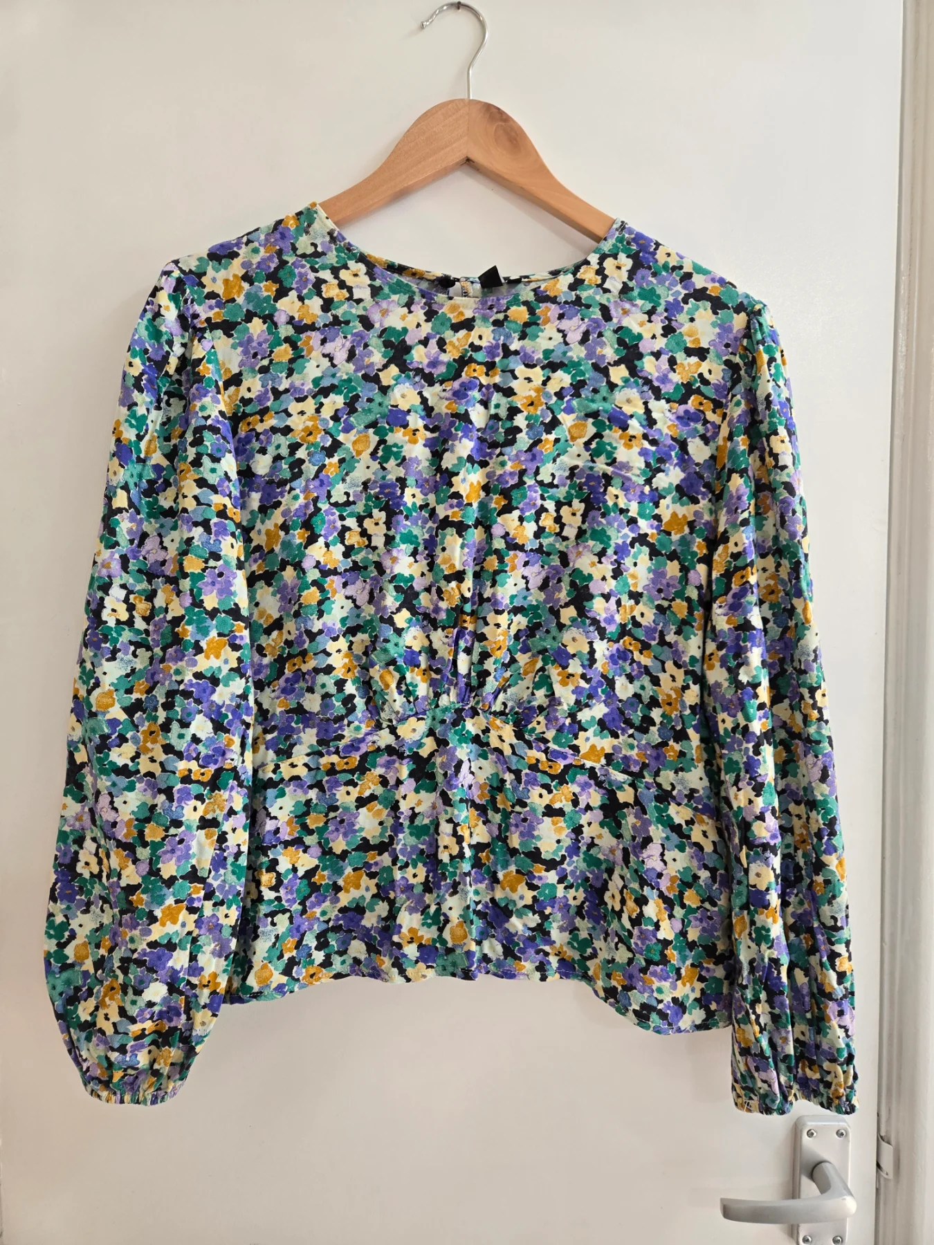 Nobody's Child 100% Viscose Ditsy Floral Print Balloon Long Sleeve Blouse - Size 16