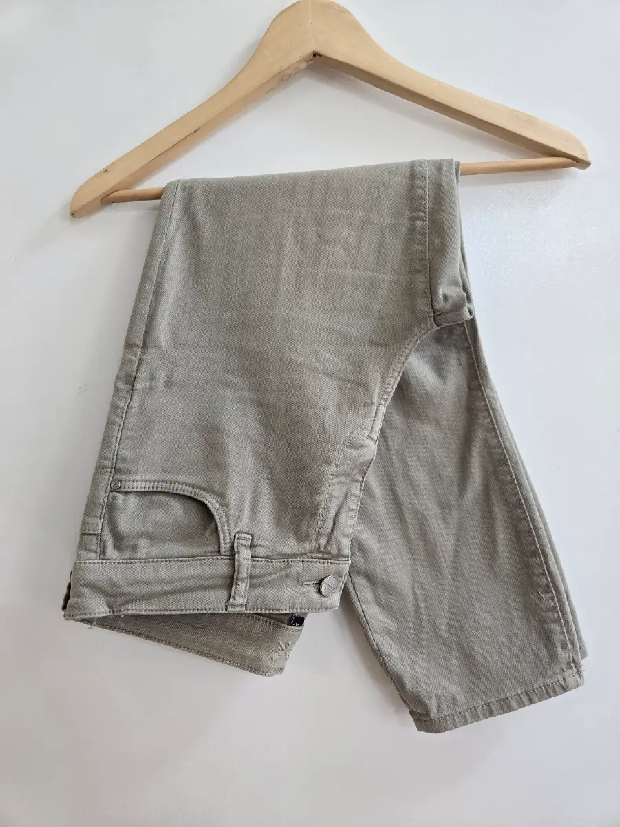 Crew Clothing Company Cropped Greige Jeans - Size 10