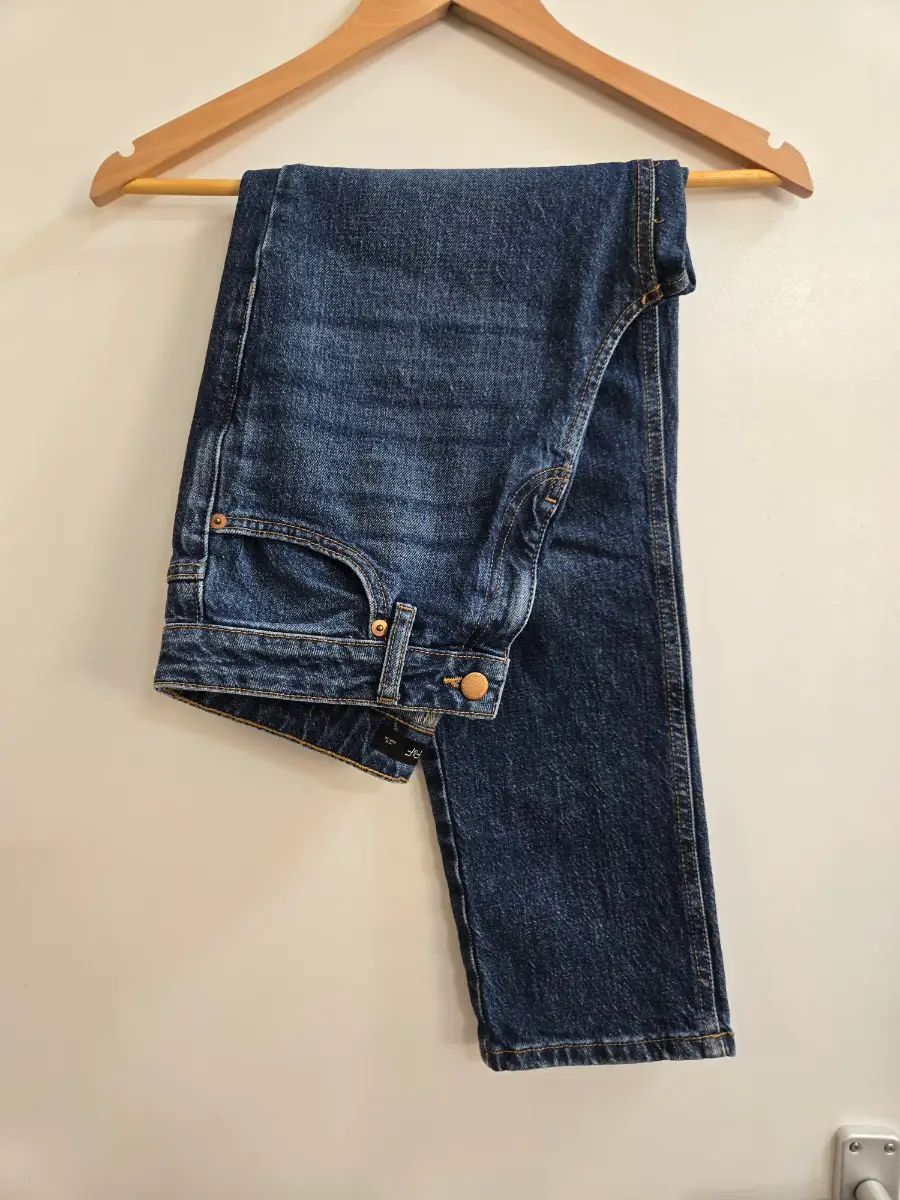 F&F High Waisted Skinny leg Jeans. Dark wash blue. Size 8
