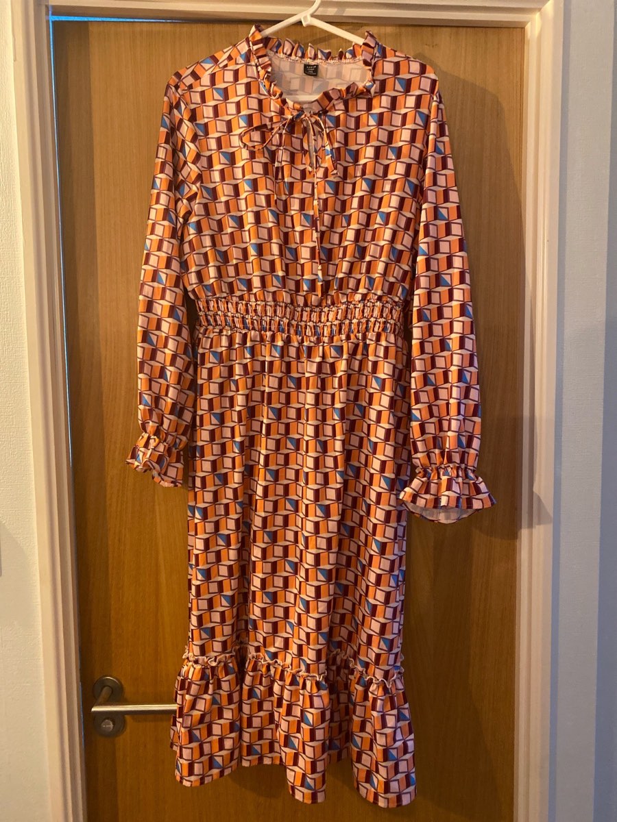 SHEIN pattern dress size 12/14