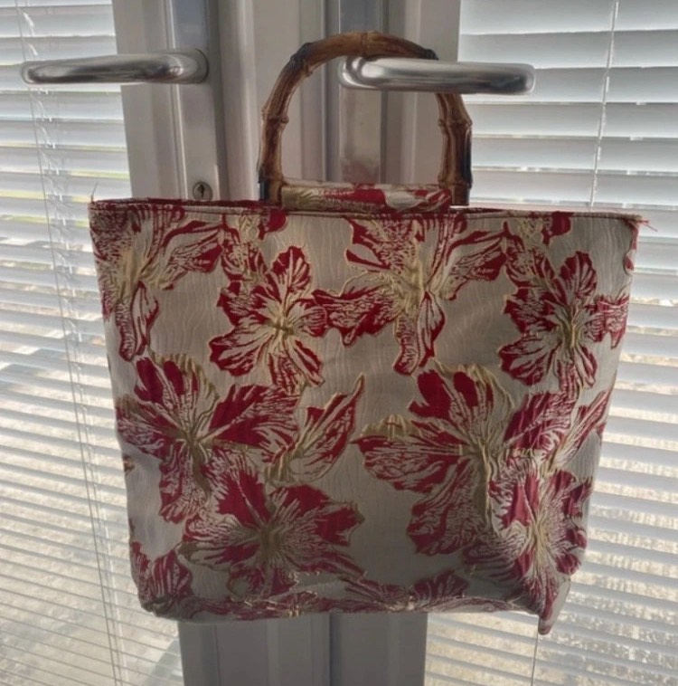 Jacquard print tote bag with bamboo handles