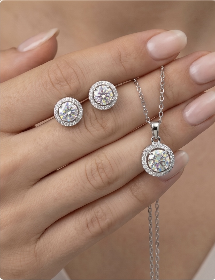 Moissanite Halo necklace set RRP £250+