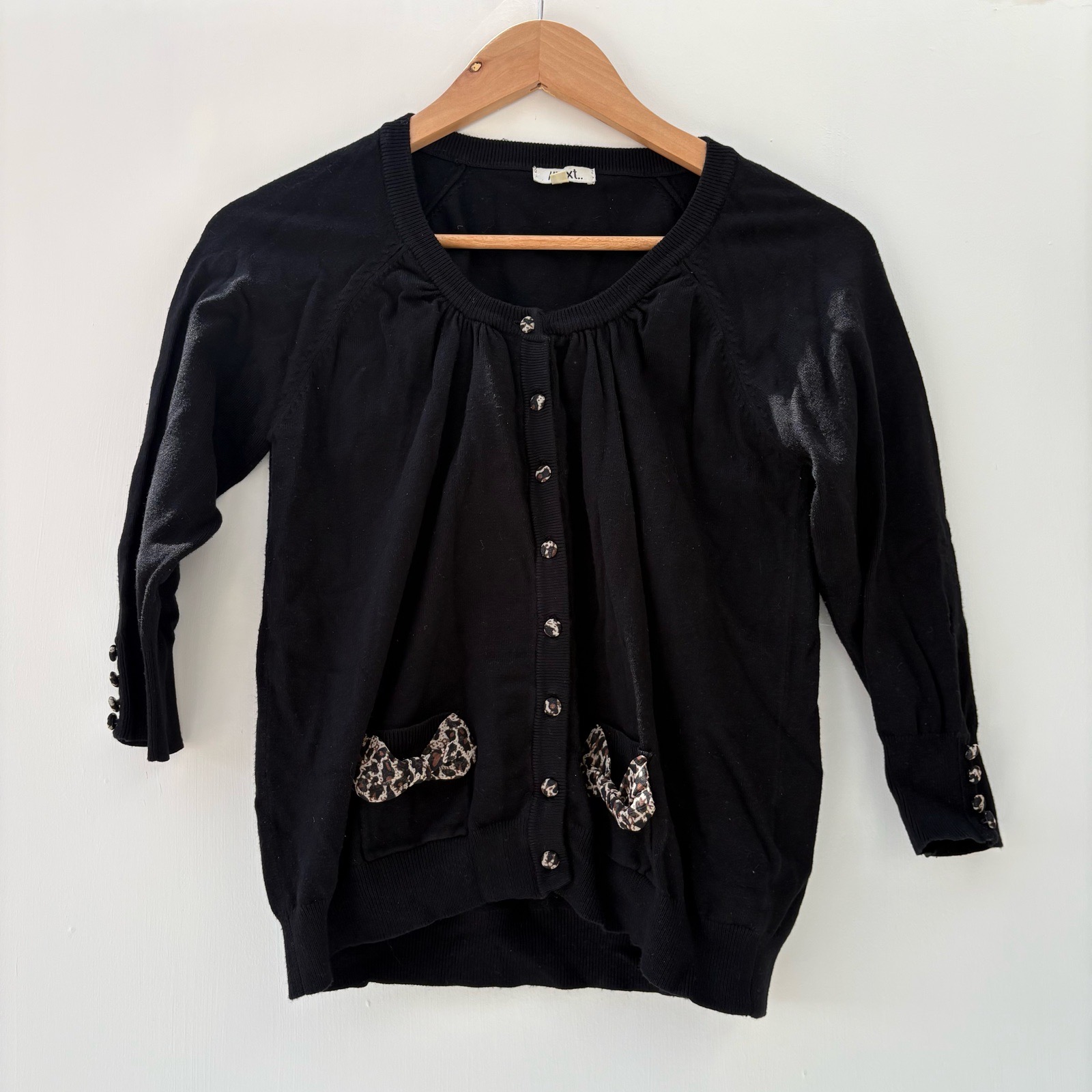 Summer cute Black Button Front Knit thin Cardigan with Leopard Print Pocket Detail size 12