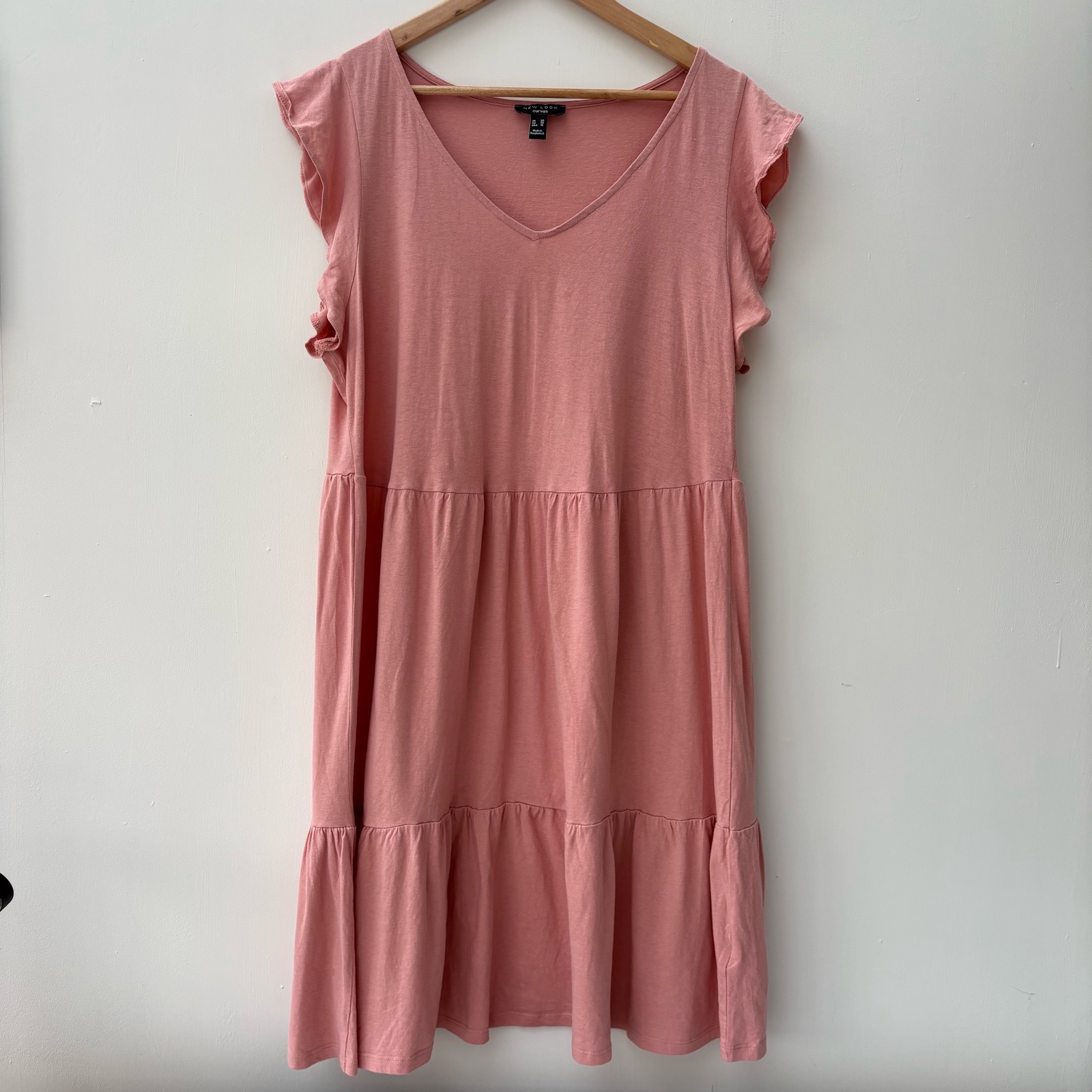New Look Pink cotton Tiered Smock Dress V Neck Ruffle Sleeve Size 20 curved short sleeve relaxed flo