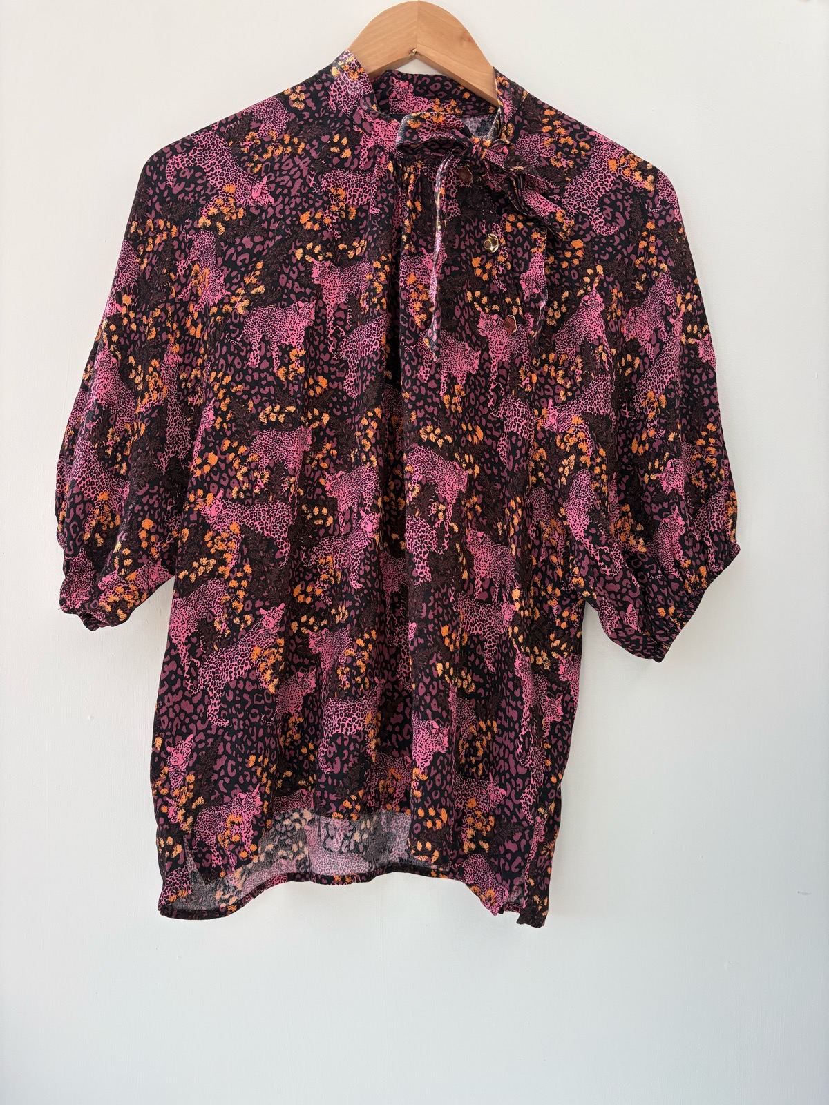 Next black Pink Orange Animal Print high neck Tie-Neck Blouse 3/4 Sleeve Top blouse size 10
