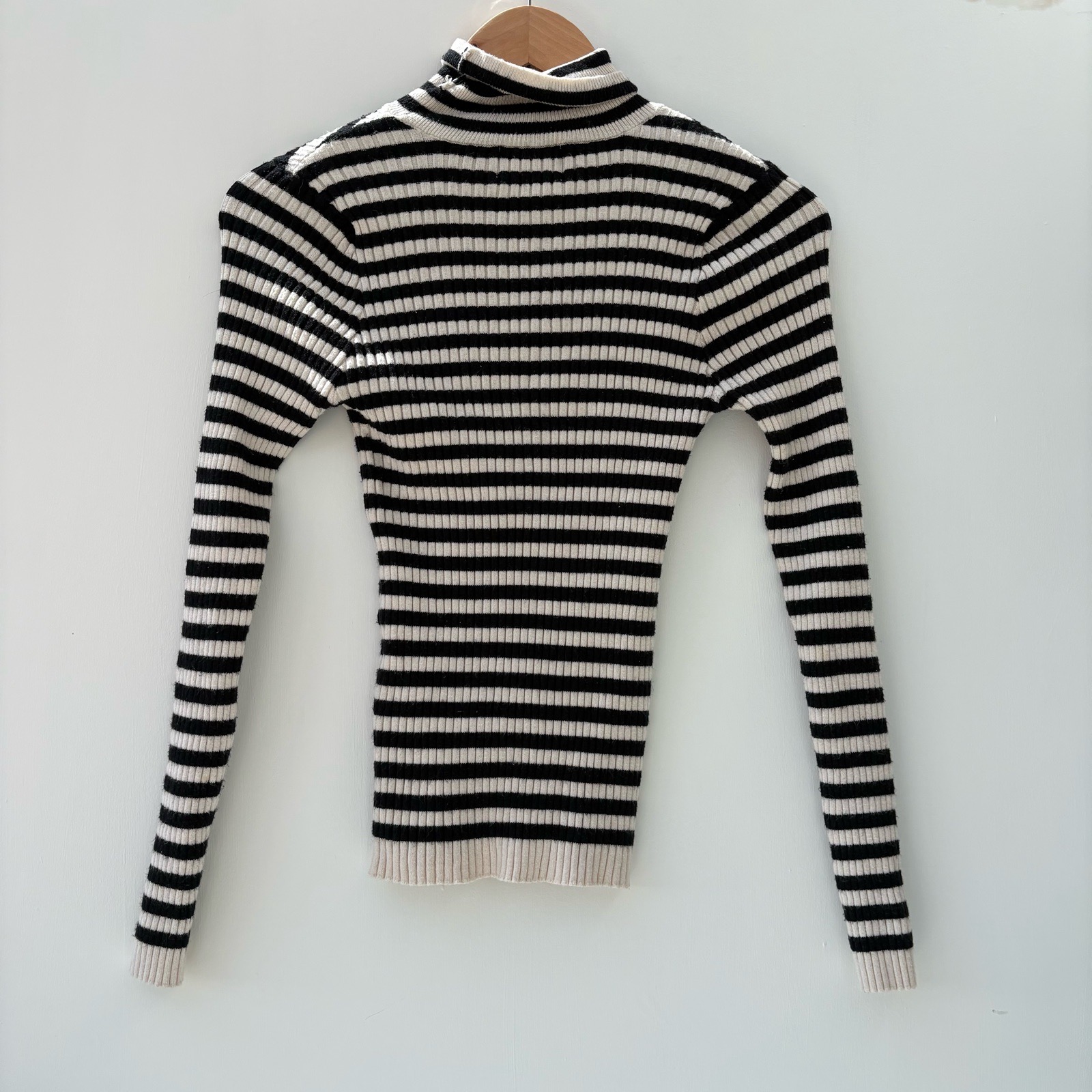 Pieces Black & Cream Striped Ribbed Roll Neck Jumper Size 14 Very Stretchy Soft lightweight