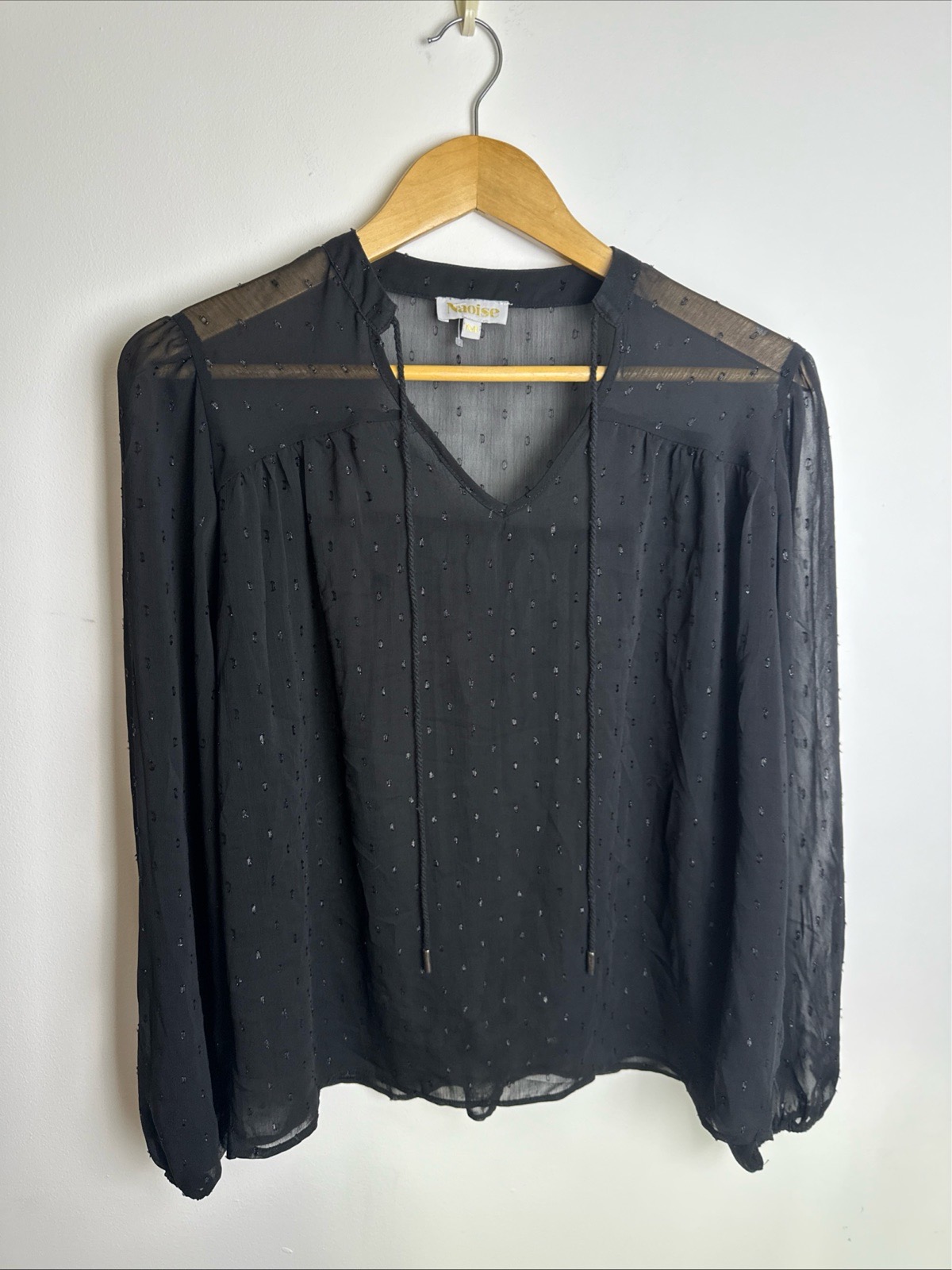 Naoise Womens Black Sheer Chiffon Blouse Size M Metallic Detail Long Sleeve