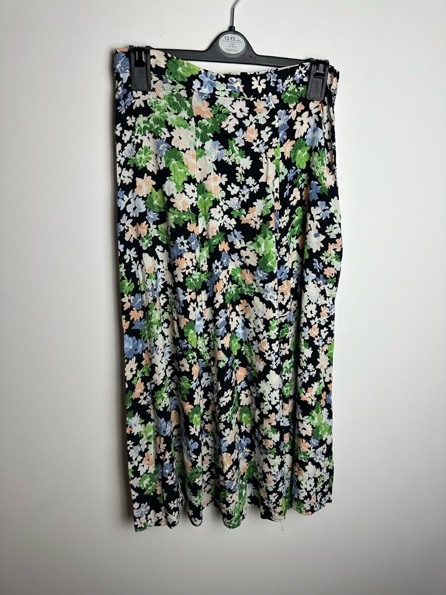 &M Womens Floral Midi Skirt Black Green Blue A-Line Summer UK 8 EU 36
