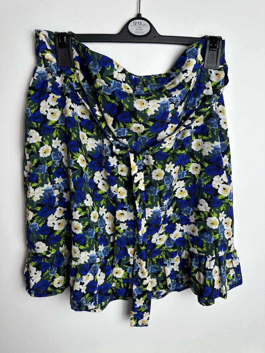 Brave Soul London Floral Mini Skirt Women’s Size L Blue White Tie Front