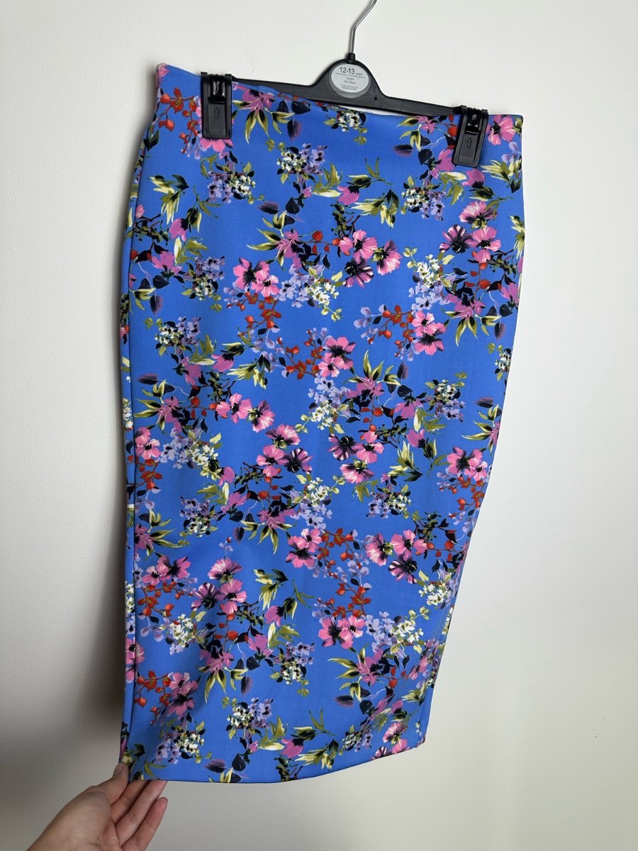 Papaya Weekend Floral Pencil Midi Skirt Blue Pink Size 10 Stretch Smart Casual