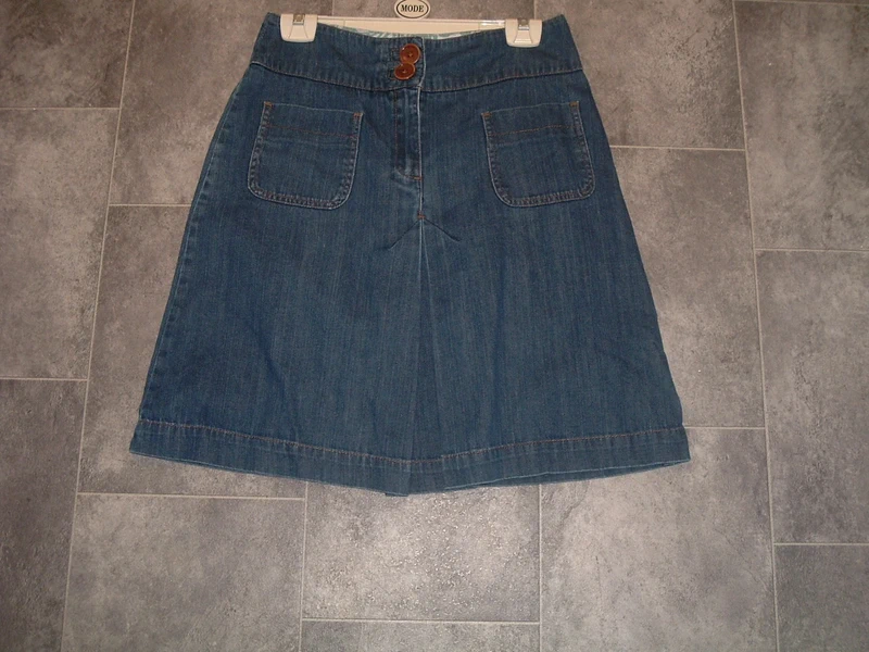 size 10R boden blue lightweight denim a line skirt