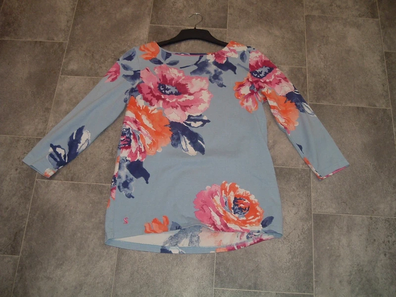 size 10 joules blue pink floral 3/4 sleeve cotton jersey top
