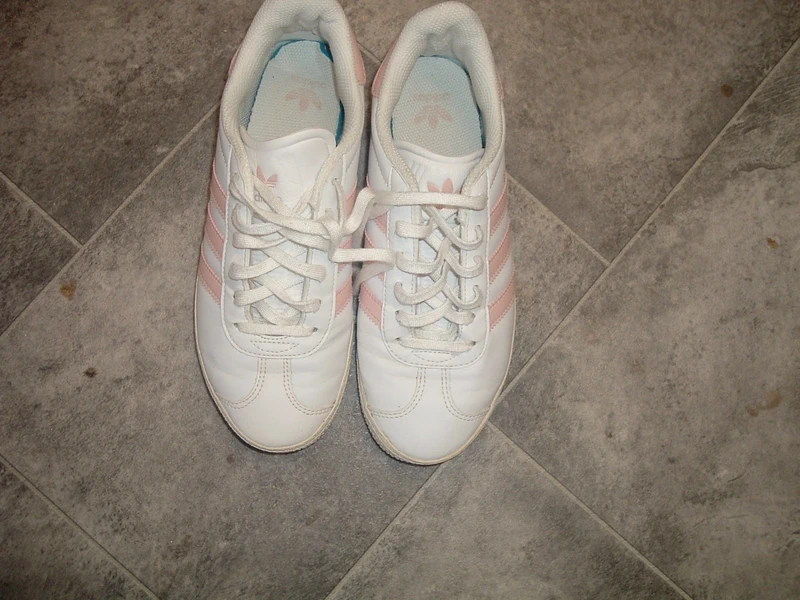 size 4 adidas gazelle ortholite white pink trainers