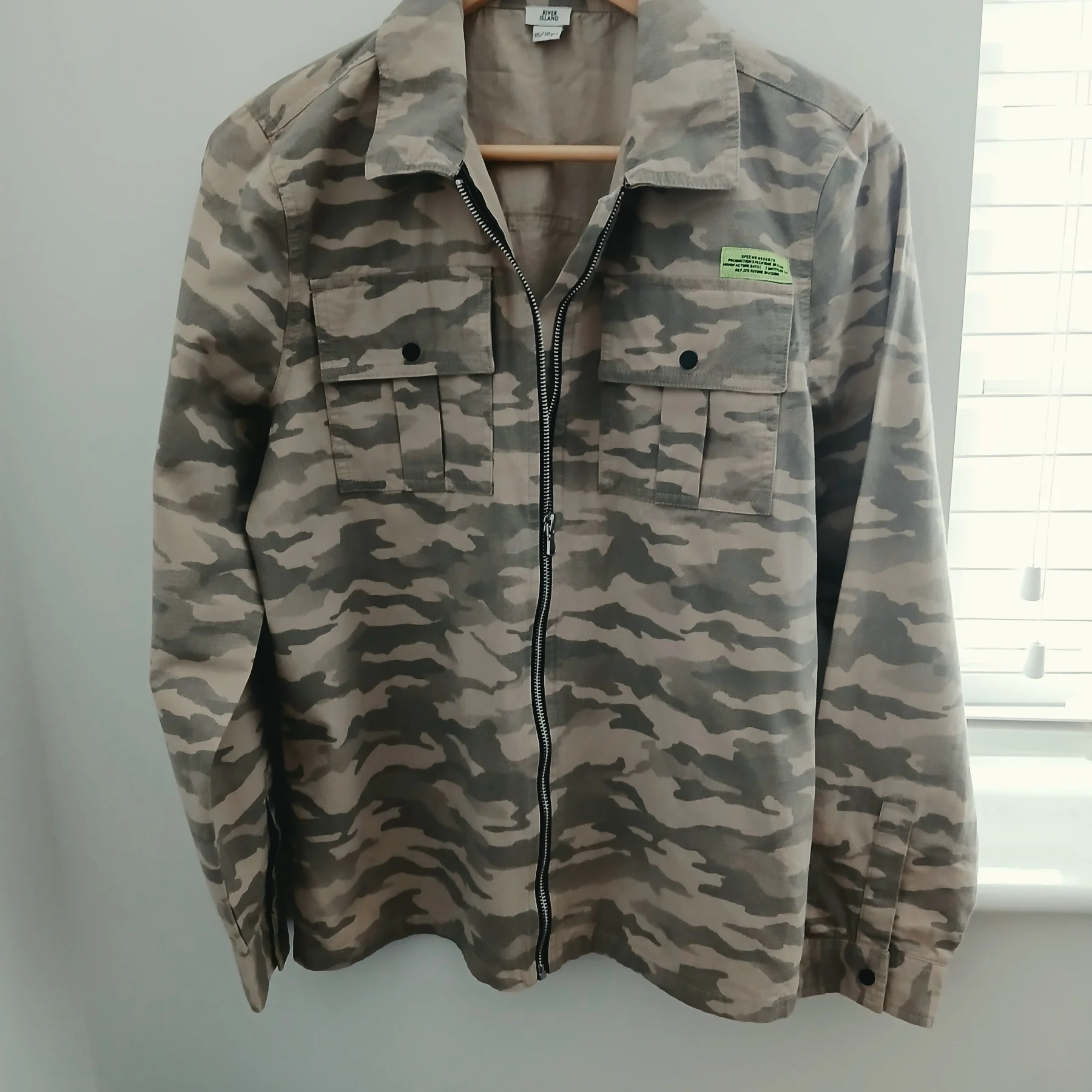 River Island Boys Camo Zip Shacket Jacket Age 15-16