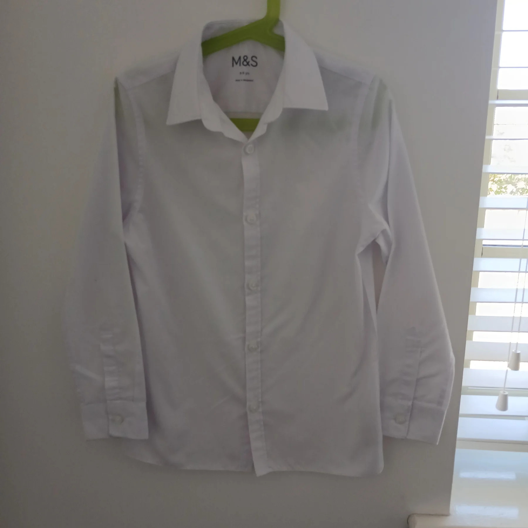 M&S White Long Sleeve School Shirt Age 8-9 Boys
