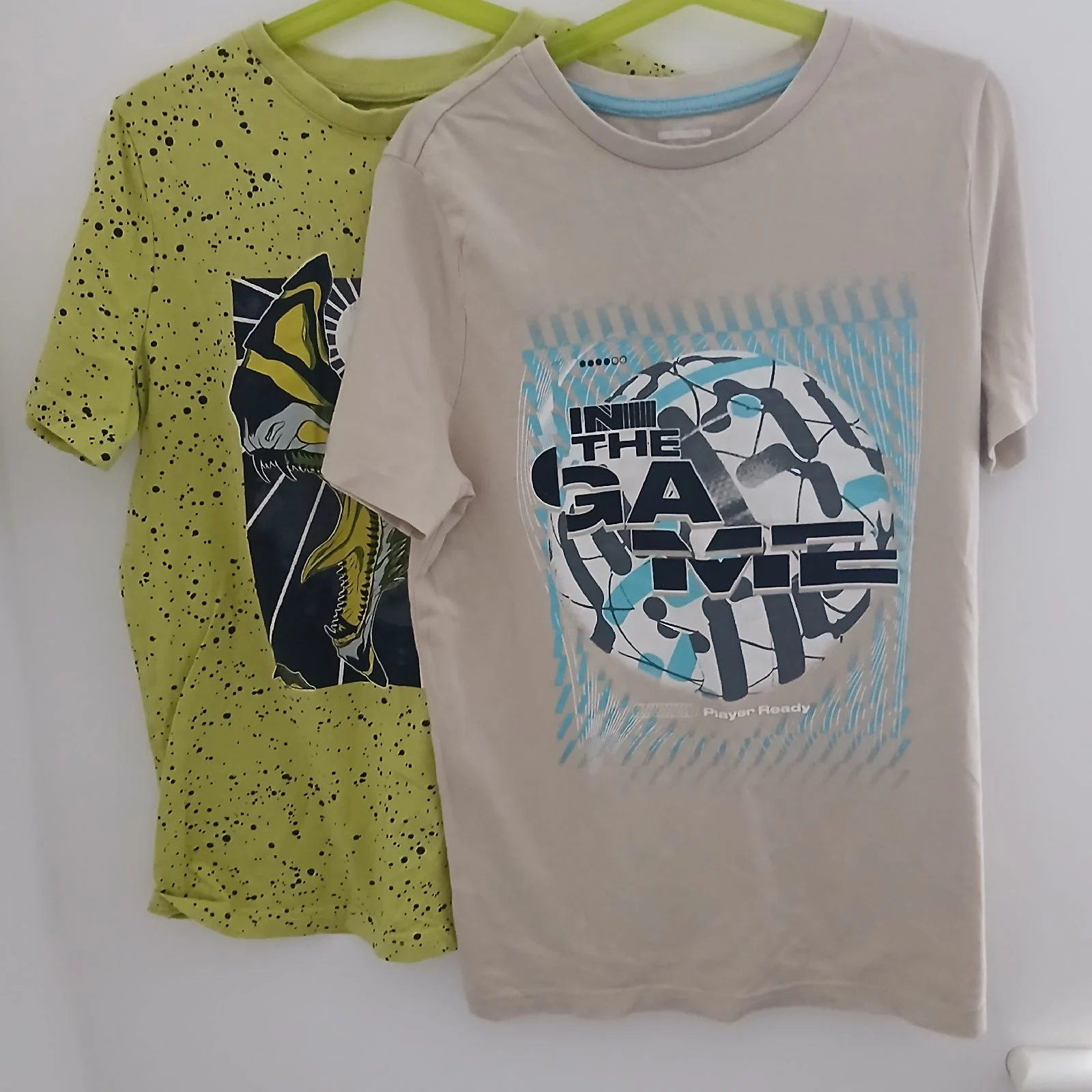 Boys graphic t-shirt bundle age 9-10 | Roblox + F&F
