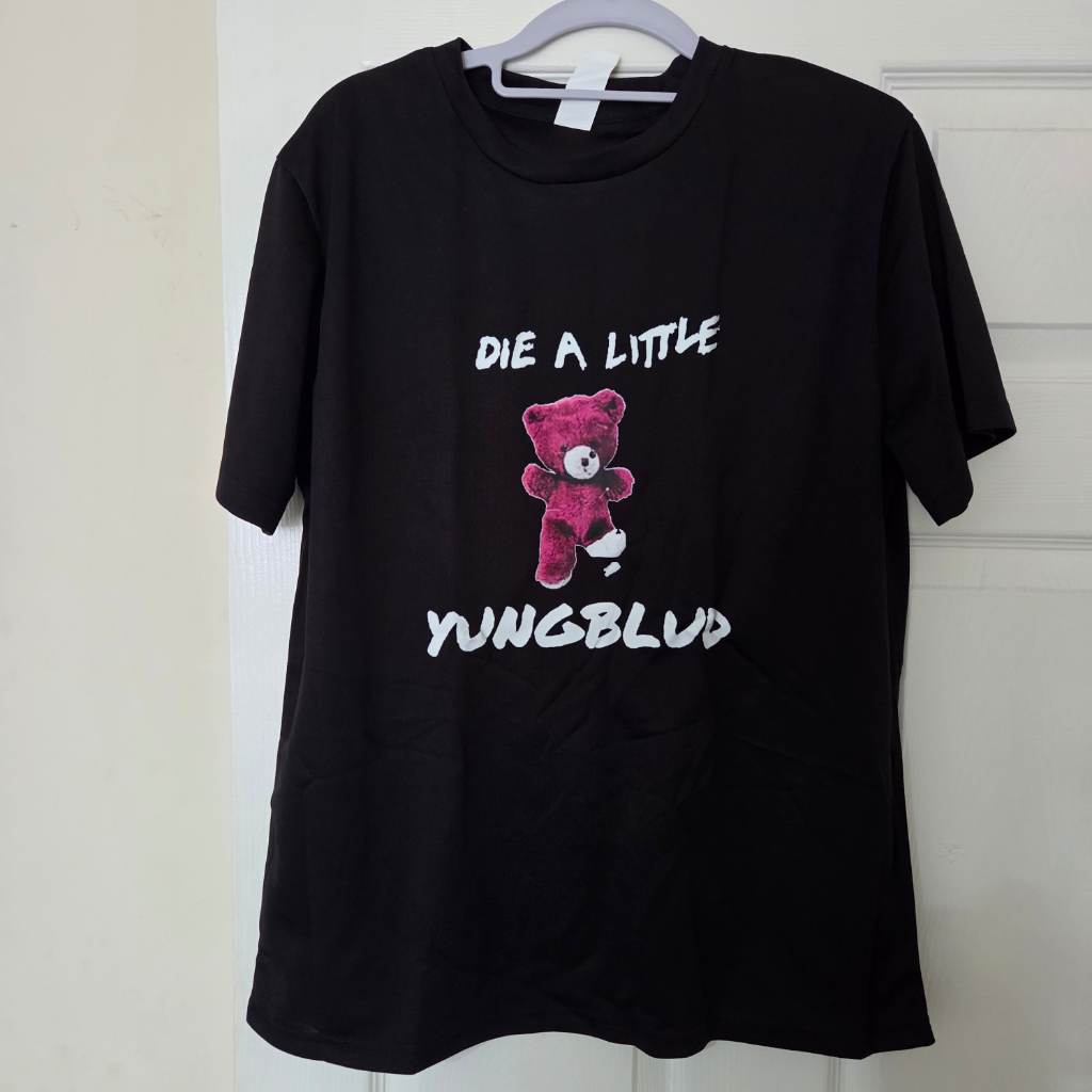 Yungblud tee - new - medium