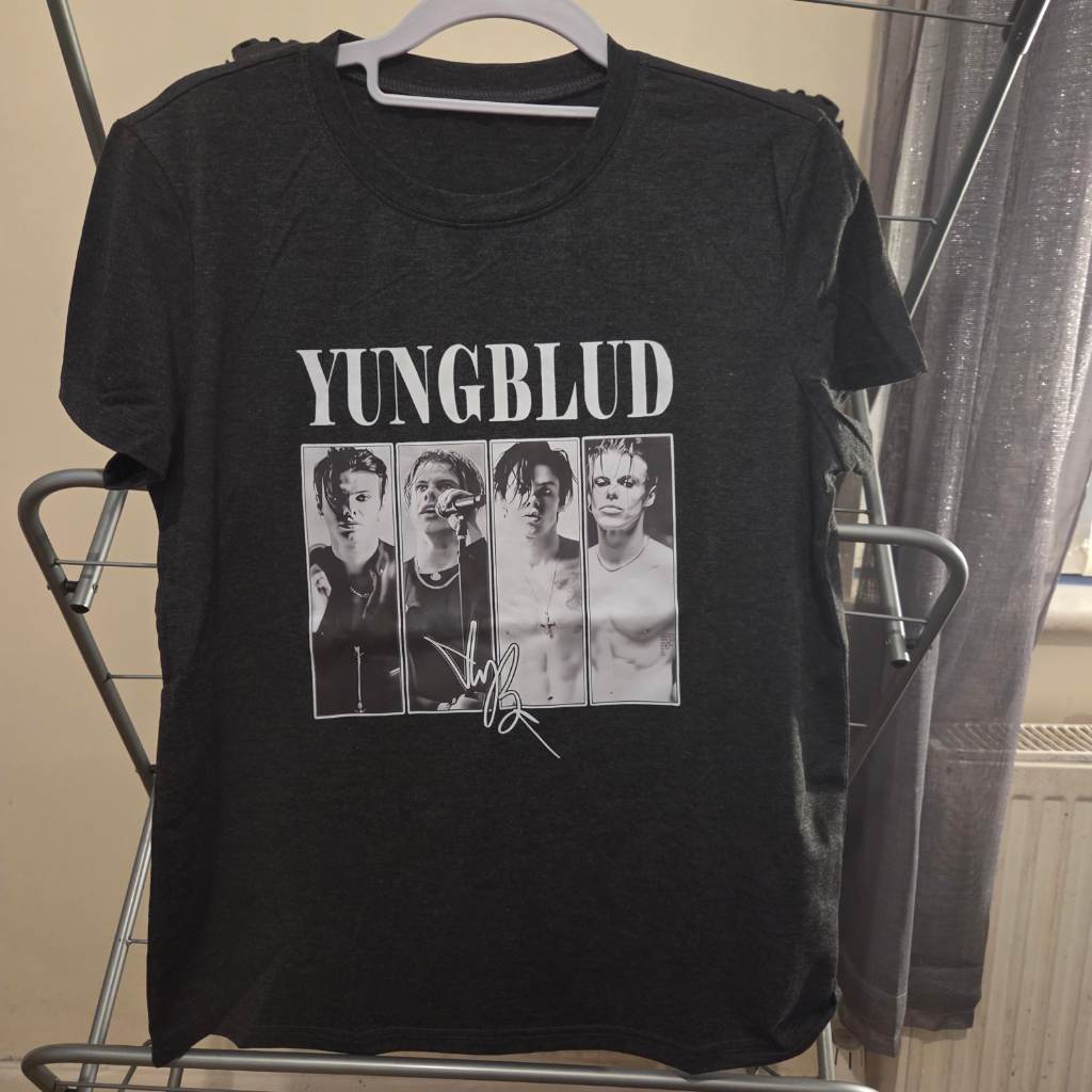 Yungblud t-shirt-small adult-new