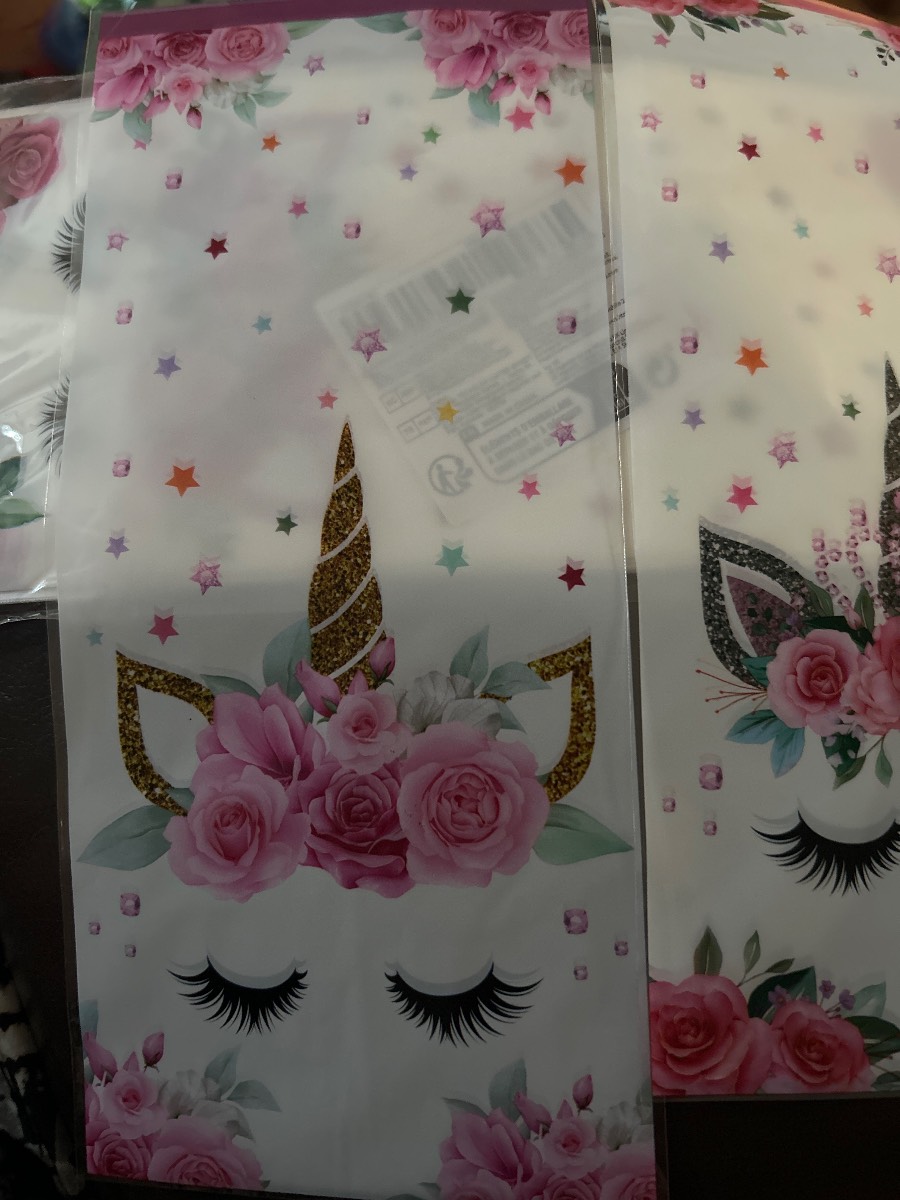 x16 unicorn cello party gift bags