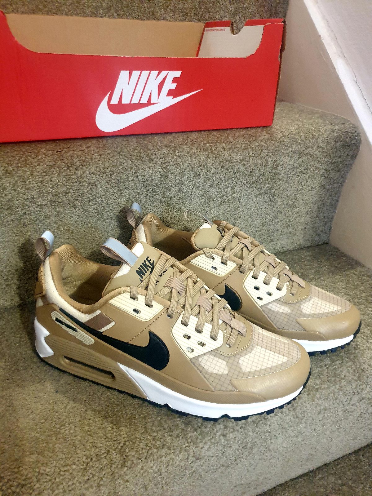 NikeAir Max 90 Drift Beige UK 7 EUR 41 Men Boys
