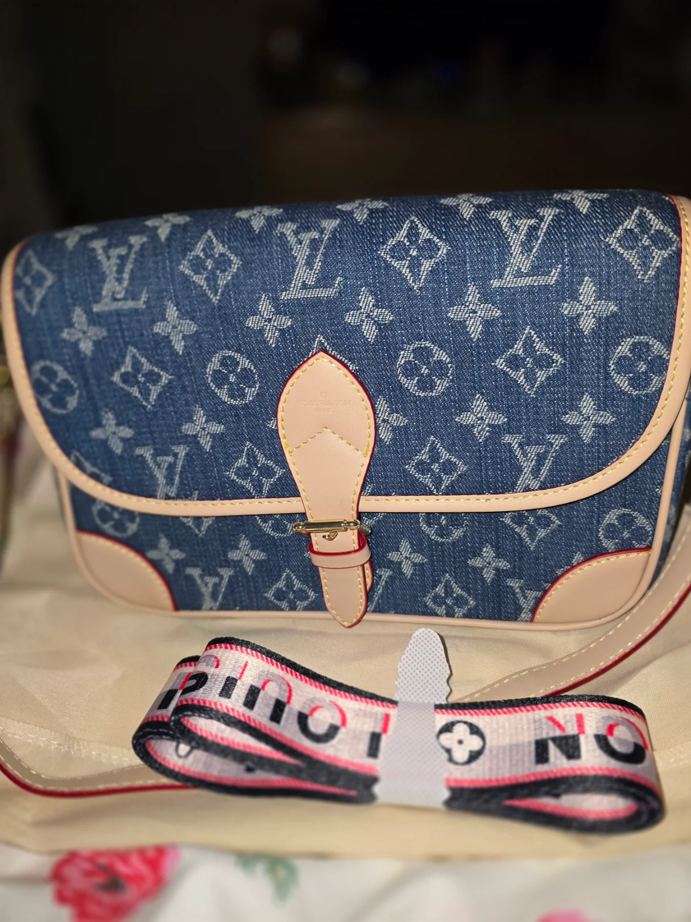 Handbag