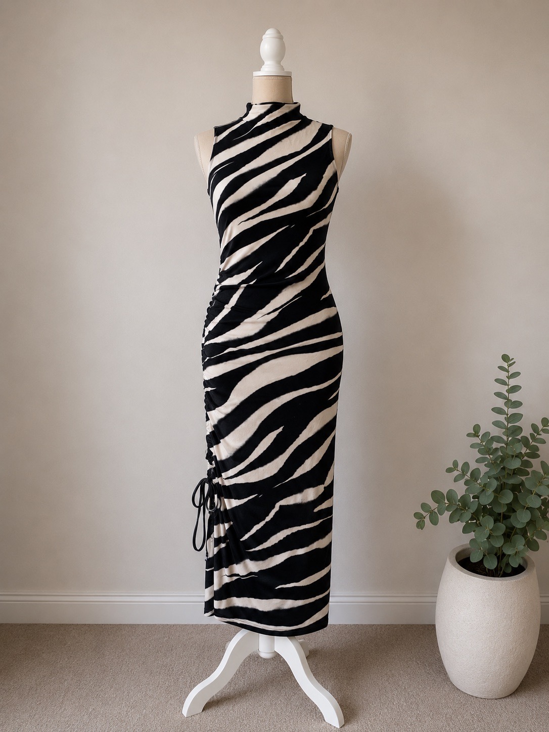 River Island Zebra Print Ruched Midi Dress – Black & Cream – UK 10