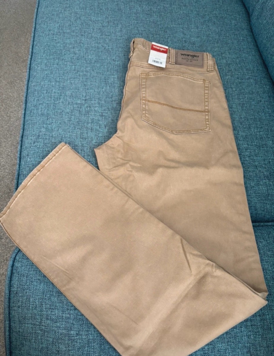 Wrangler men’s slim fit straight leg acorn jeans W34 L32