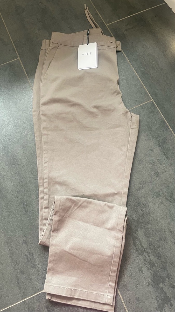 Arne slim fit tailored trouser in taupe