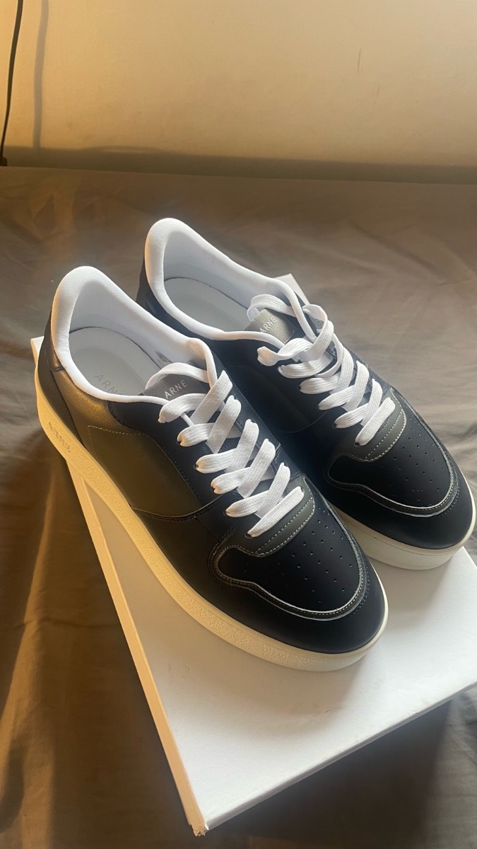 Arne arena trainers