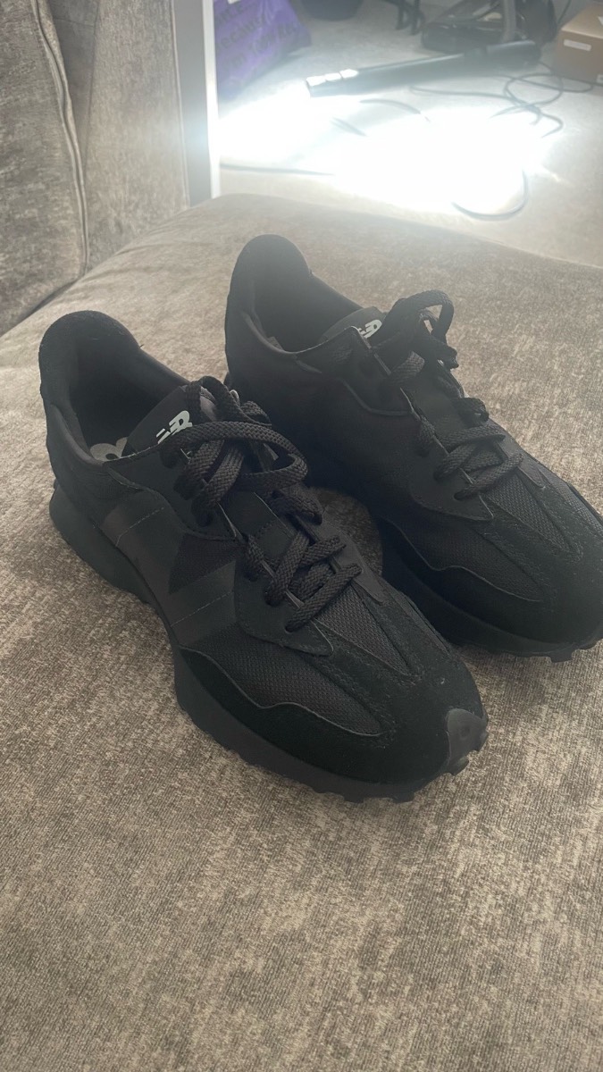New balance 327 black