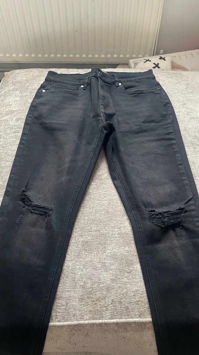 Arne back distressed jeans