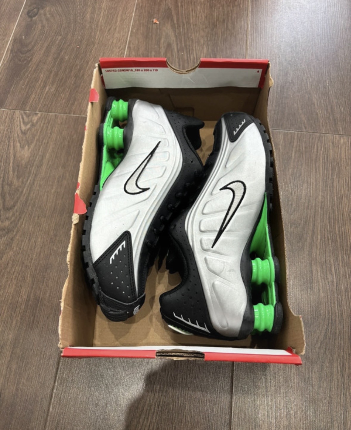 Nike Shox R4 Size 5